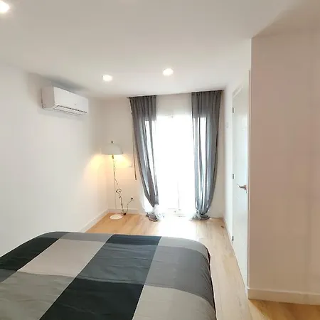 Fantastic Apartment Sant Adria Beach San Adrián de Besós Zewnętrze zdjęcie